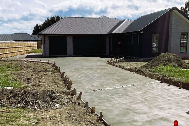 Photo of property in 1 Harrier Place, Amberley, 7410