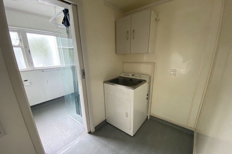 Photo of property in 95 Farmer Crescent, Taita, Lower Hutt, 5011