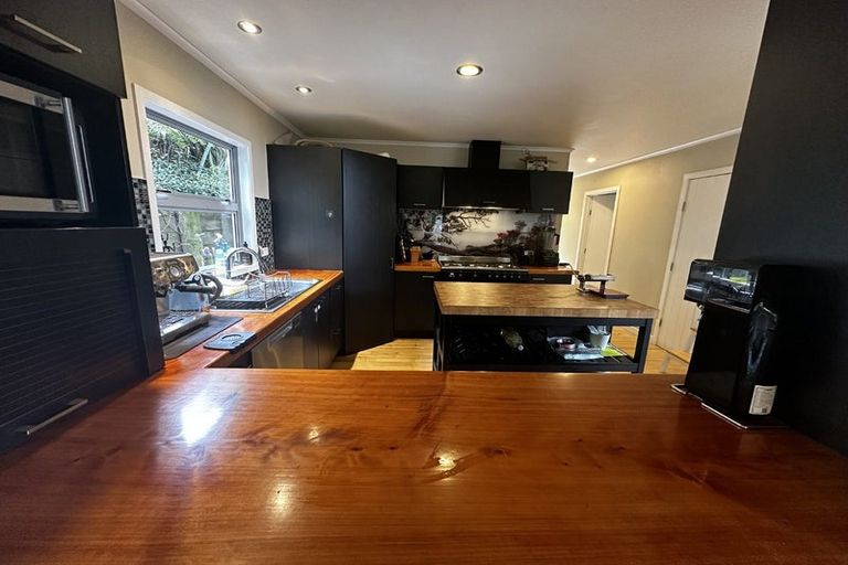 Photo of property in 167 Owhiwa Road, Parua Bay, Onerahi, 0192