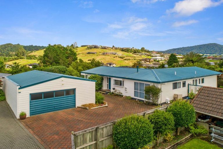 Photo of property in 16 Gillam Crescent, Springfield, Rotorua, 3015