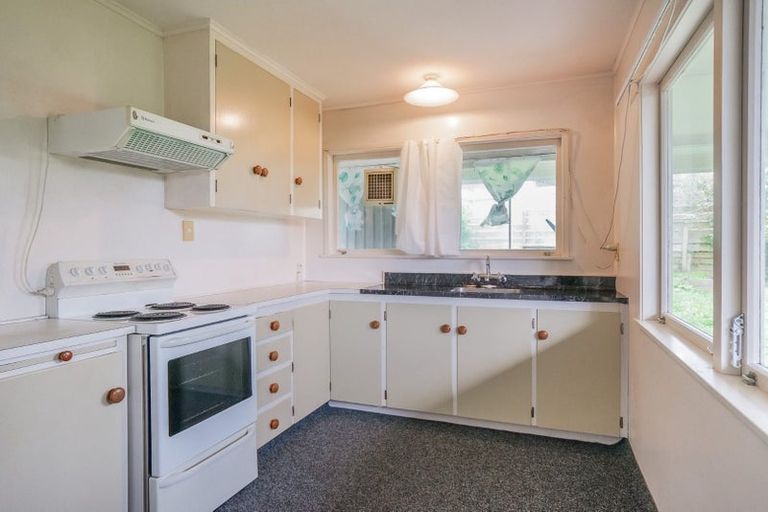 Photo of property in 69 Aberdeen Road, Castor Bay, Auckland, 0620