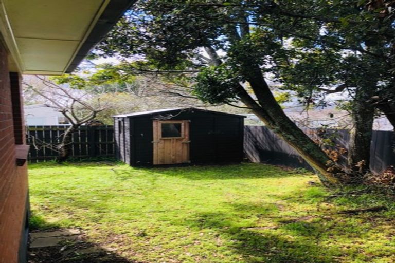 Photo of property in 1/11 Queen Street, Northcote Point, Auckland, 0627