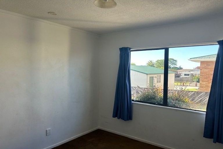 Photo of property in 14 Barrow Place, Te Puke, 3119