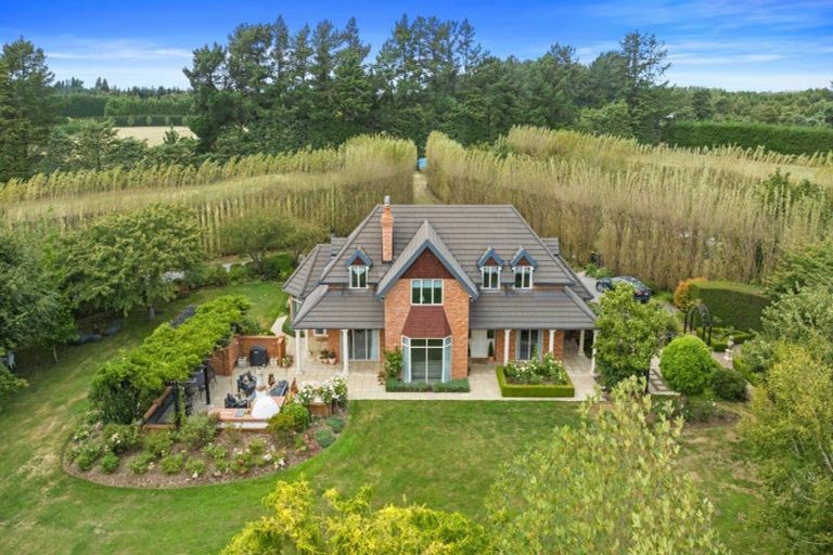 Photo of property in 481 Halkett Road, West Melton, Christchurch, 7671