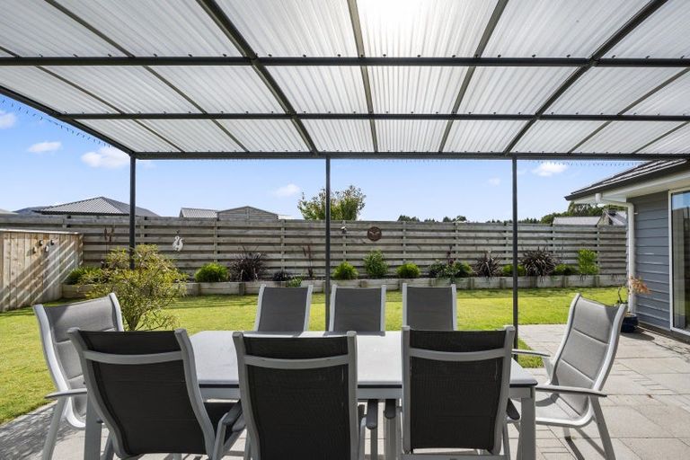 Photo of property in 5 Larches Lane, Kinloch, Taupo, 3377