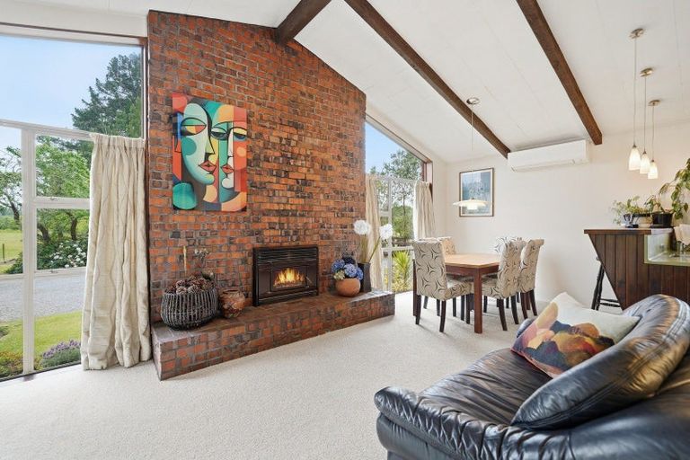 Photo of property in 54 Loburn Whiterock Road, Loburn, Rangiora, 7472