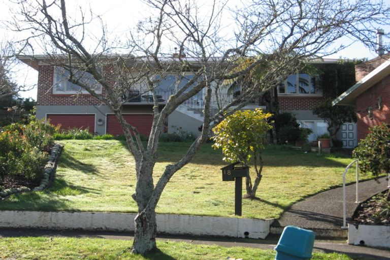 Photo of property in 20 Vista Terrace, Hillcrest, Hamilton, 3216