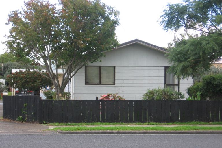 Photo of property in 2/104 Puhinui Road, Papatoetoe, Auckland, 2104