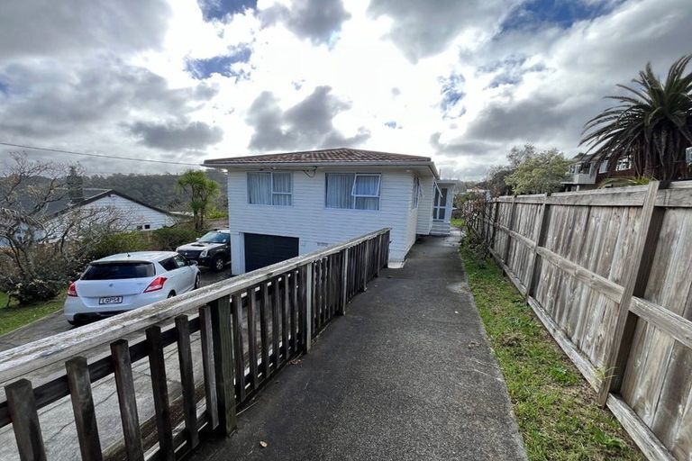 Photo of property in 17 Radiata Lane, Chatswood, Auckland, 0626