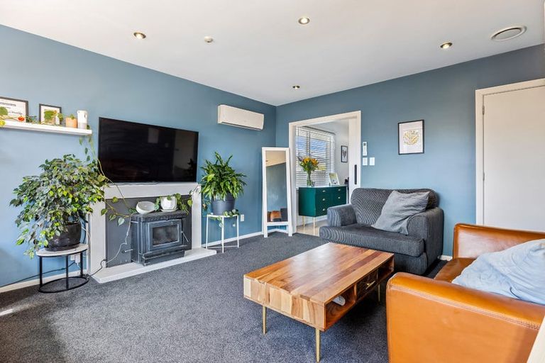 Photo of property in 11 Vancouver Crescent, Wainoni, Christchurch, 8061