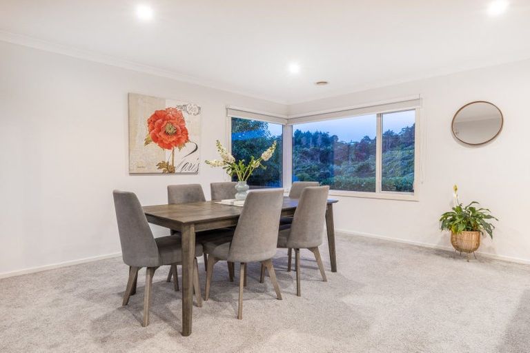 Photo of property in 47 Te Puia Drive, Aotea, Porirua, 5024