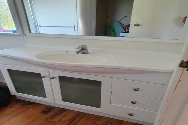 Photo of property in 3/54 Howe Street, Howick, Auckland, 2014