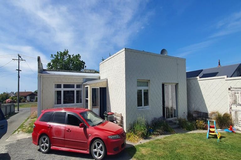 Photo of property in 10 Belt Street, Waimate, 7924