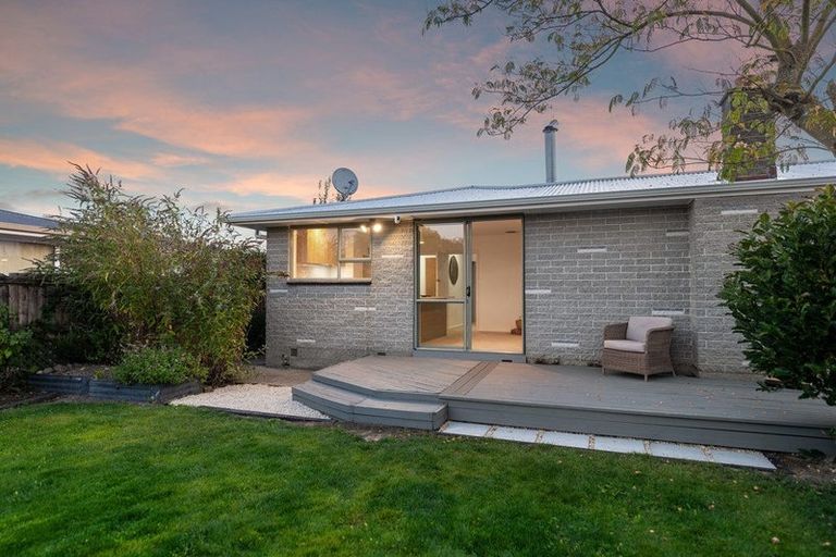 Photo of property in 26 Chedworth Avenue, Bishopdale, Christchurch, 8053