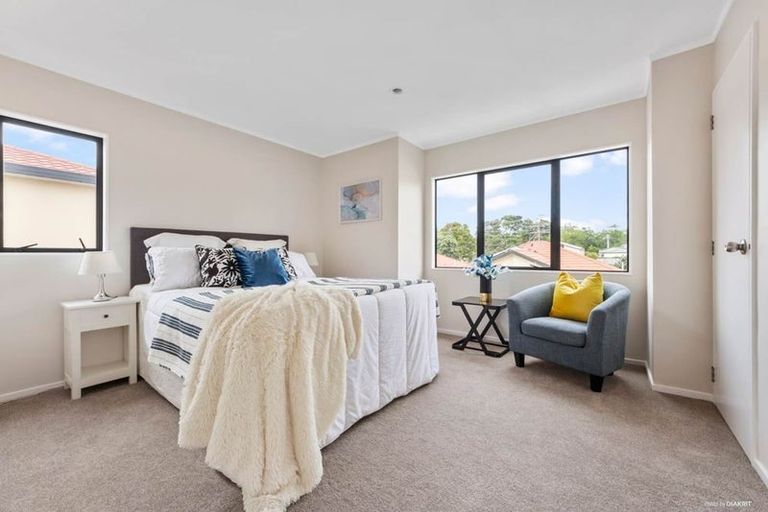 Photo of property in 27/8 Margan Avenue, New Lynn, Auckland, 0600