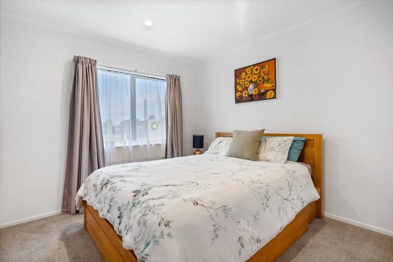 Photo of property in 60 Nils Andersen Road, Whenuapai, Auckland, 0618