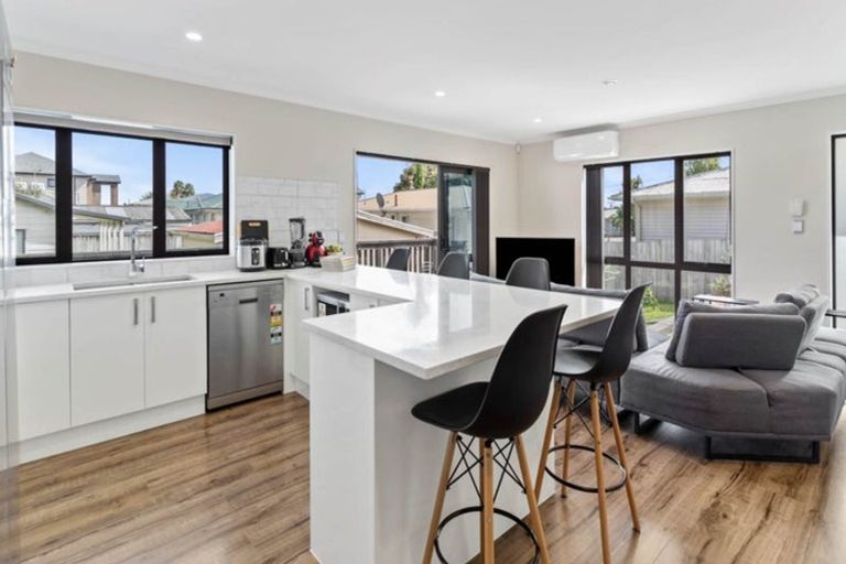 Photo of property in 37a Puriri Road, Manurewa, Auckland, 2102