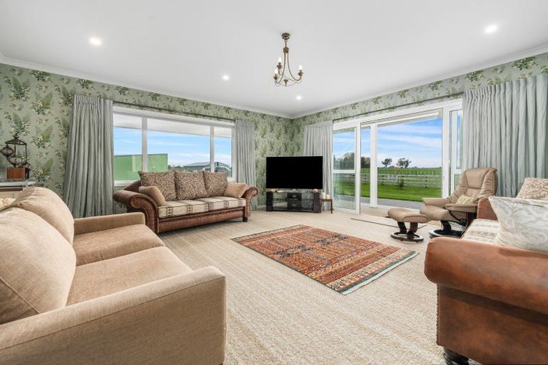 Photo of property in 1228b Camerons Line, Aorangi, Feilding, 4775