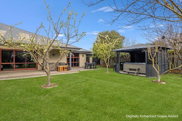 Photo of property in 17b Manor Drive, Rolleston, 7614