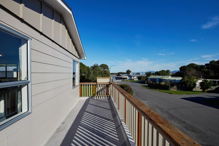 Photo of property in 10 Kotuku Road, South Bay, Kaikoura, 7300