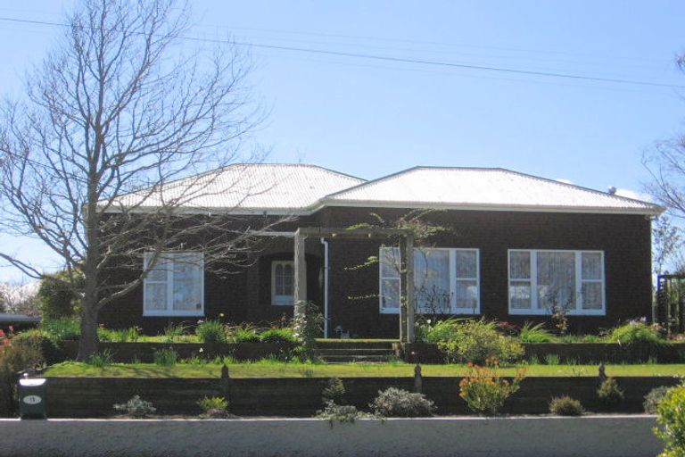 Photo of property in 15 Thynne Street, Foxton, 4814