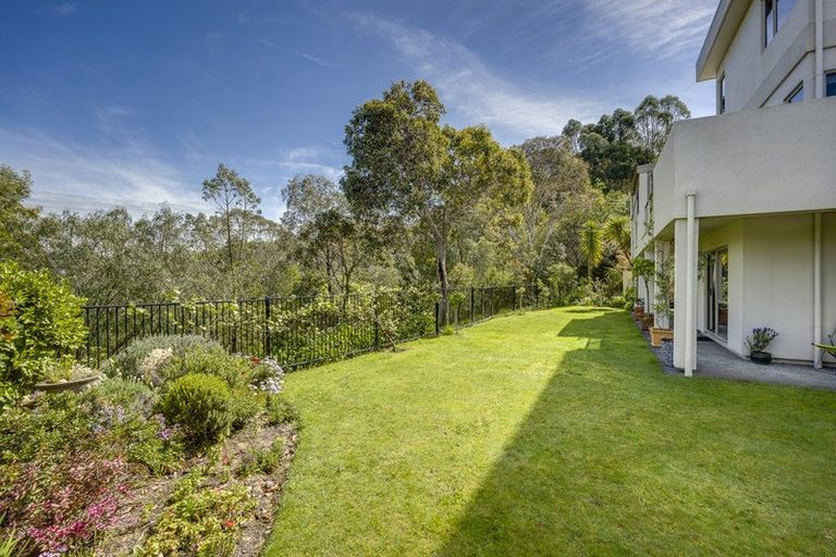 Photo of property in 15 Ridgeway Terrace, Taradale, Napier, 4112