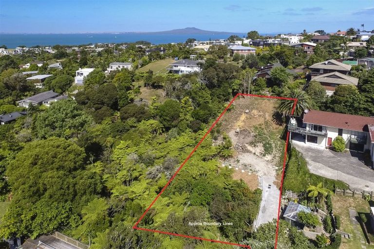 Photo of property in 53a Braemar Road, Castor Bay, Auckland, 0620