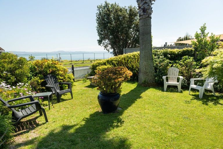 Photo of property in 33 Bramley Drive, Omokoroa, 3114