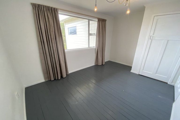 Photo of property in 105 Tomahawk Road, Andersons Bay, Dunedin, 9013