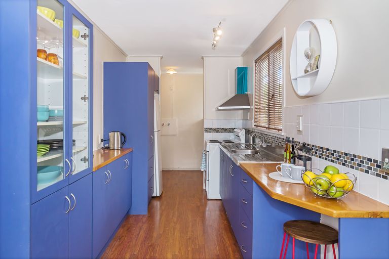 Photo of property in 1/33 Nile Road, Kelston, Auckland, 0602