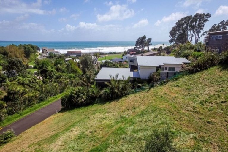 Photo of property in 12b Shearer Drive, Oakura, 4314