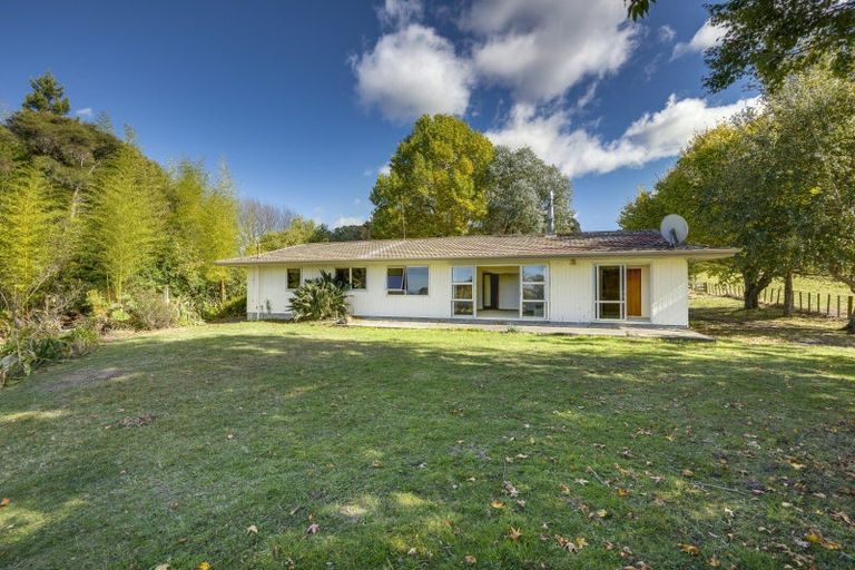 Photo of property in 136 Seafield Road, Eskdale, Napier, 4182