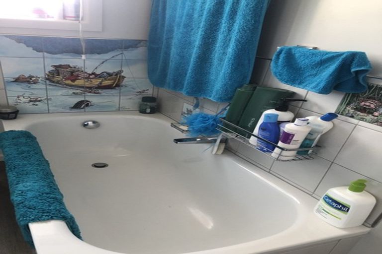 Photo of property in 20 Broadsea Avenue, Ruby Bay, Mapua, 7005