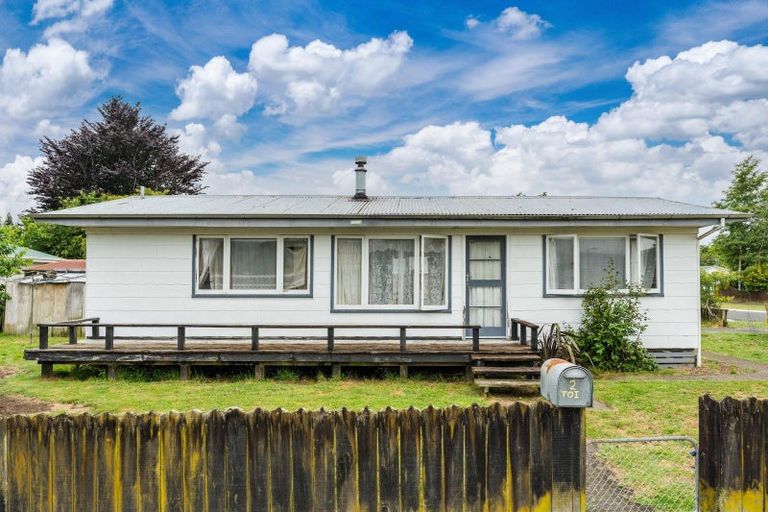 Photo of property in 2 Toi Grove, Turangi, 3334