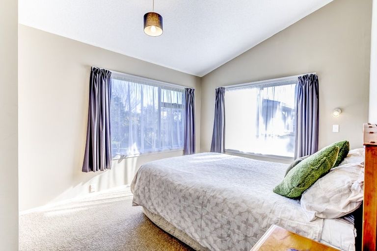 Photo of property in 23 Northview Lane, Nawton, Hamilton, 3200