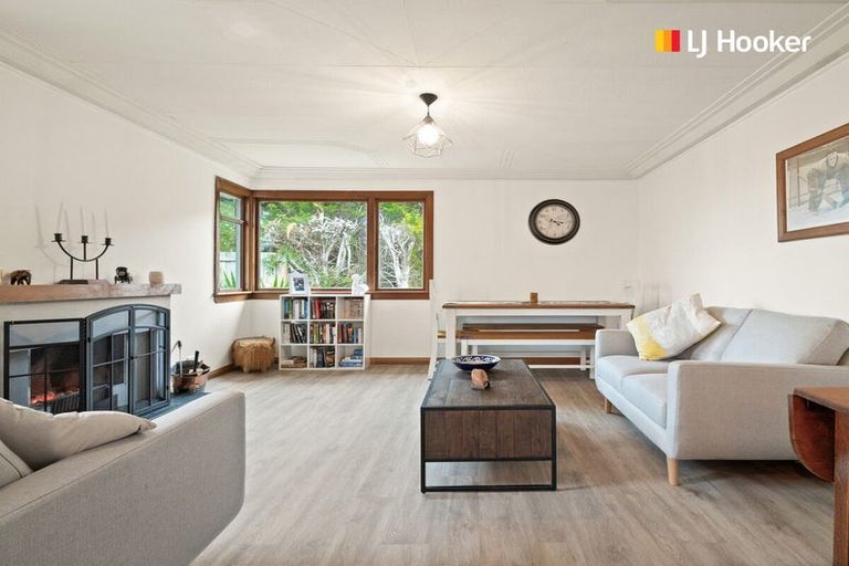 Photo of property in 3 Coach Road, Fairfield, Dunedin, 9018