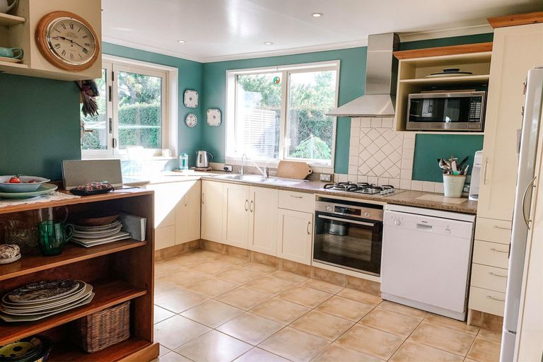 Photo of property in 73 Signal Hill Road, Opoho, Dunedin, 9010