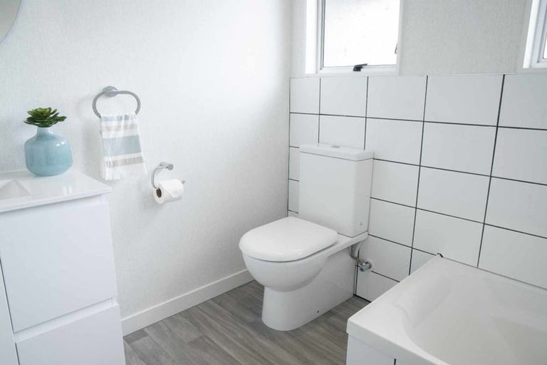 Photo of property in 55 Dewe Avenue, Feilding, 4702