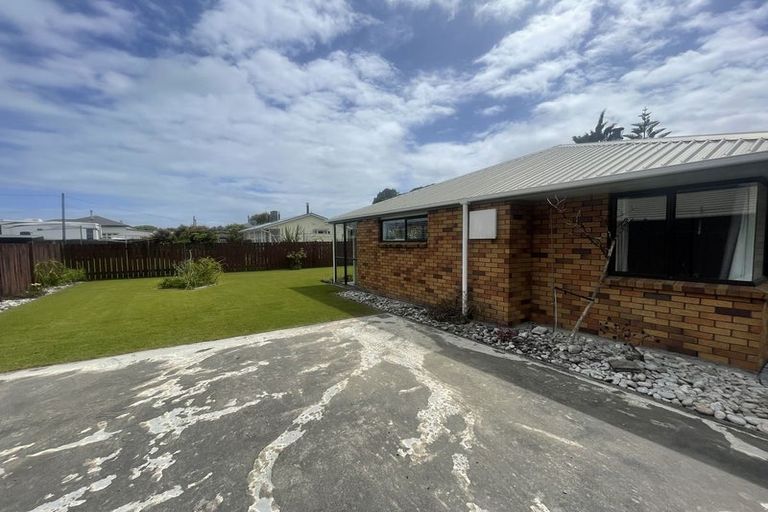 Photo of property in 51a Peel Street, Westport, 7825