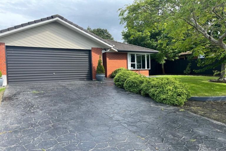 Photo of property in 28 Shannon Place, Belfast, Christchurch, 8051