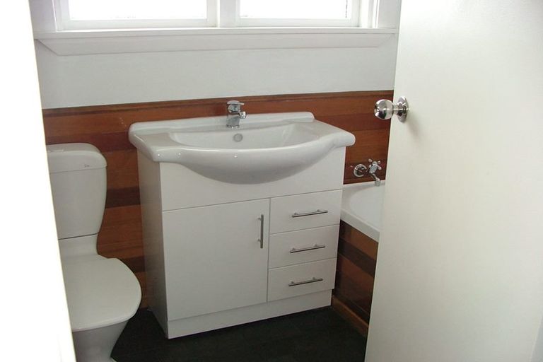 Photo of property in 1/20 Hayton Road, Wigram, Christchurch, 8042