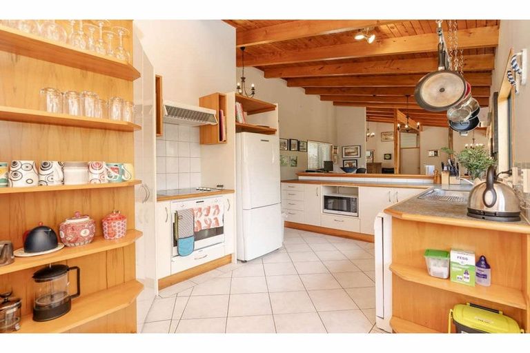 Photo of property in 9 Peacock Garden Drive, Kerikeri, 0230