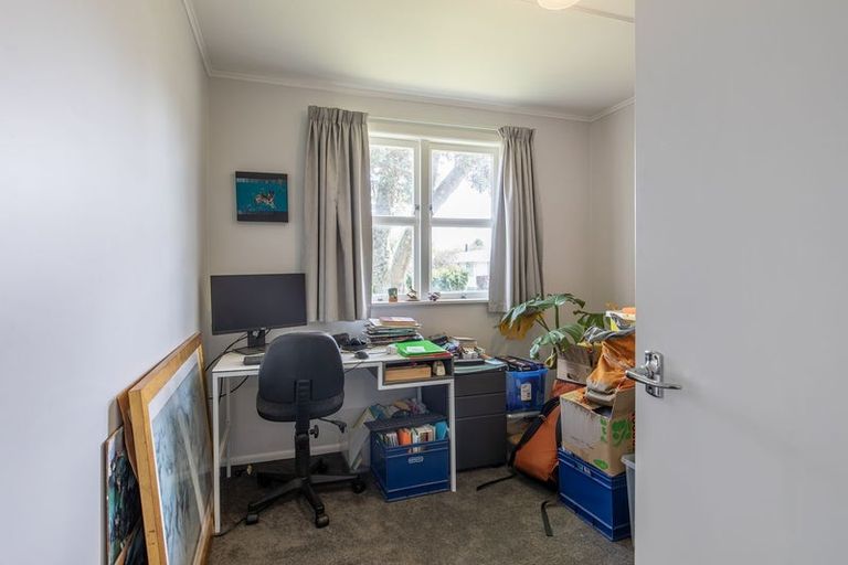 Photo of property in 6 Rangipoia Place, Turangi, 3334