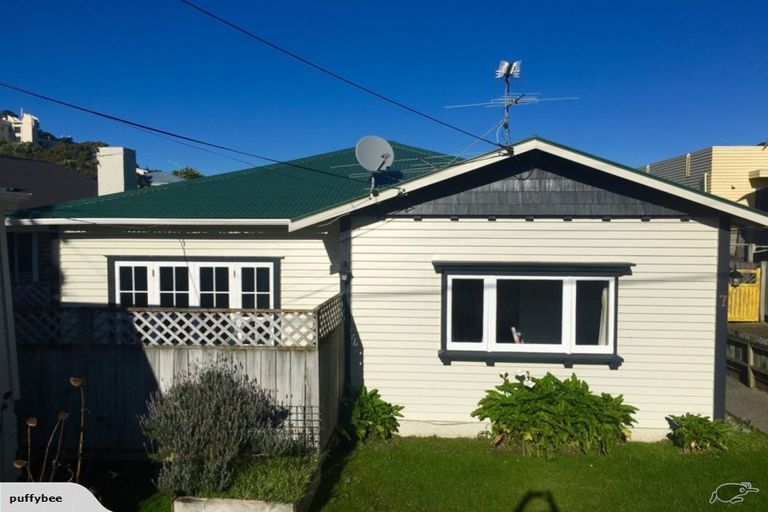 Photo of property in 7 Akatea Street, Berhampore, Wellington, 6023