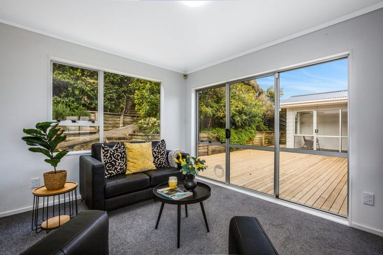 Photo of property in 6 Tregear Place, Camborne, Porirua, 5026