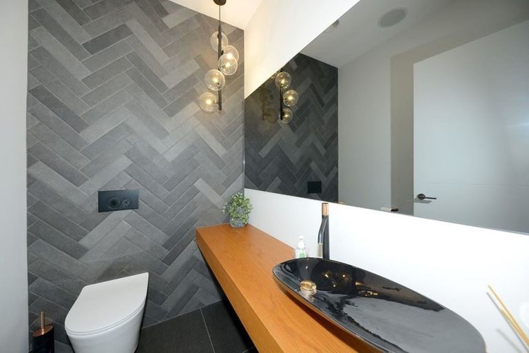 Photo of property in 137 Metehau Street, Marshland, Christchurch, 8083