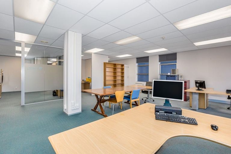 Photo of property in Molesworth House, 9/101a Molesworth Street, Thorndon, Wellington, 6011