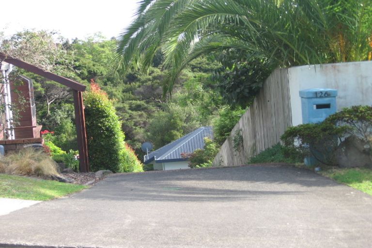 Photo of property in 126 Onetaunga Road, Chatswood, Auckland, 0626