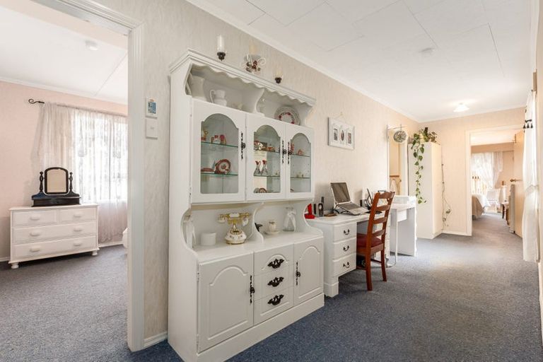 Photo of property in 46 Peel Place, Wainuiomata, Lower Hutt, 5014