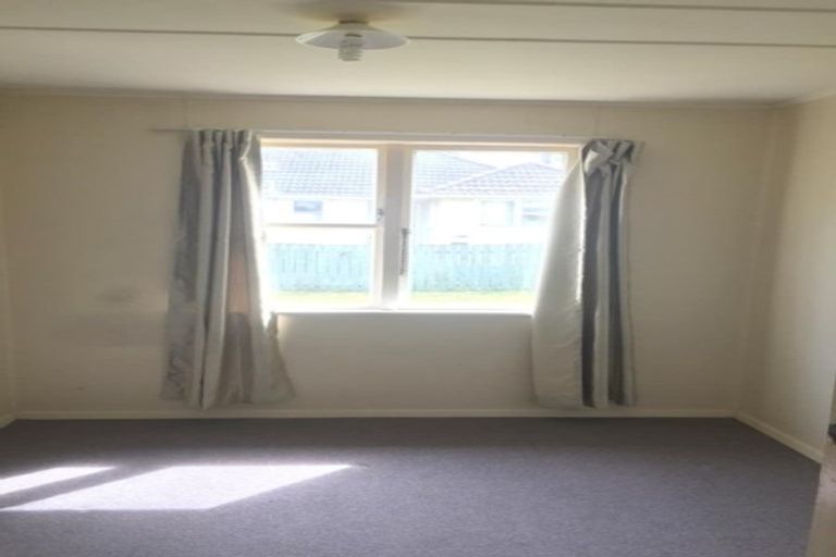Photo of property in 10/24 Pomaria Road, Henderson, Auckland, 0610